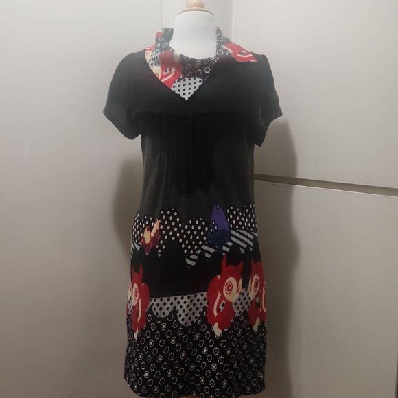 Aryeh Black/ Multicolor Print Knit Short Sleeve Dress, Squirrel/ Mushroom Patter - Picture 1 of 8
